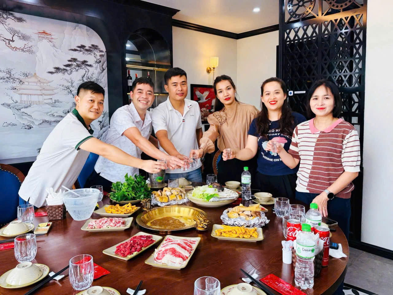 NHÀ HÀNG LẨU NẤM VIỆT CS3 - NINH BÌNH