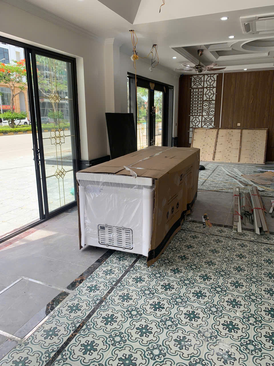 NHÀ HÀNG LẨU NẤM VIỆT CS3 - NINH BÌNH