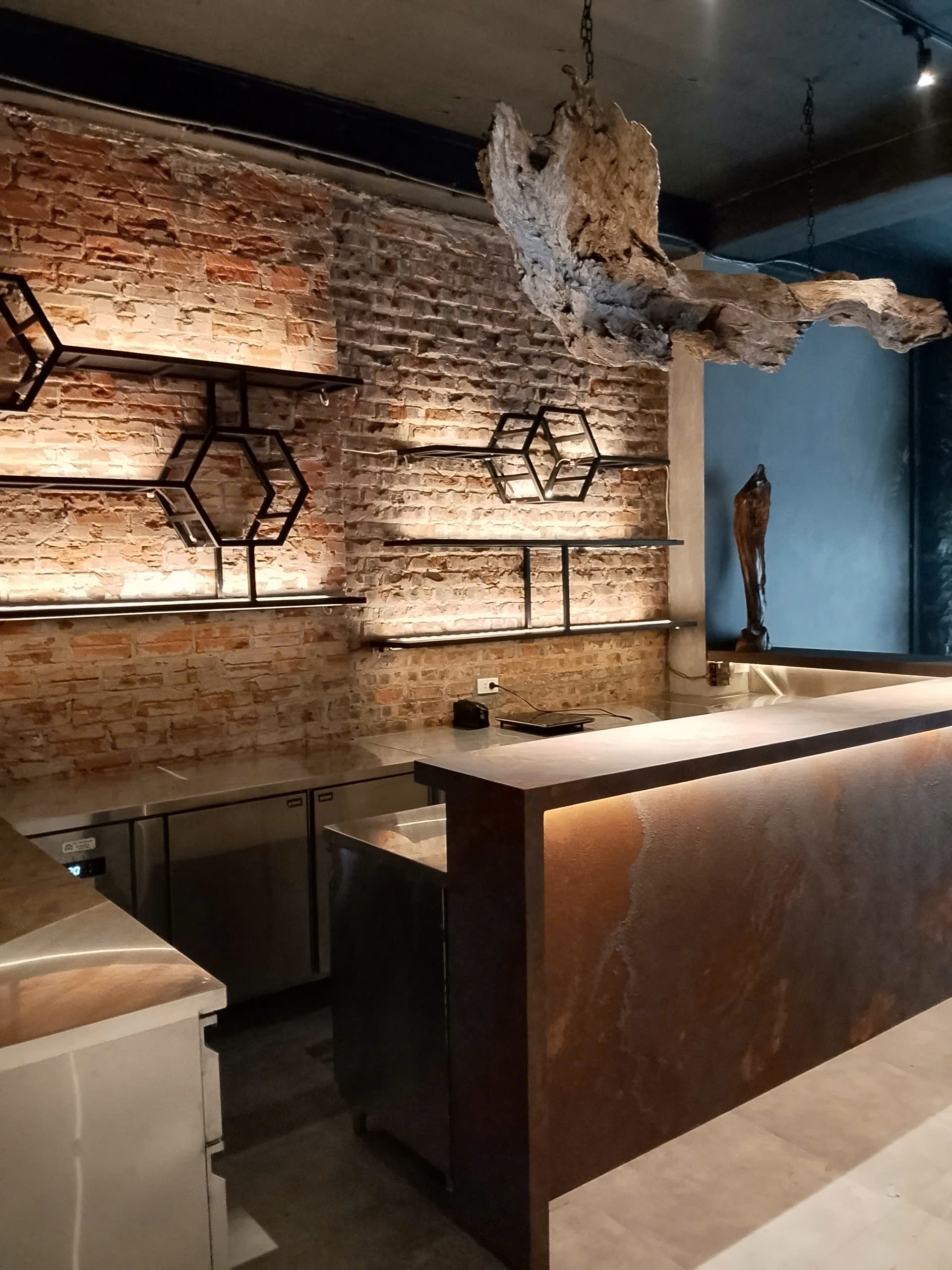 TILO ent. BAR COCKTAIL