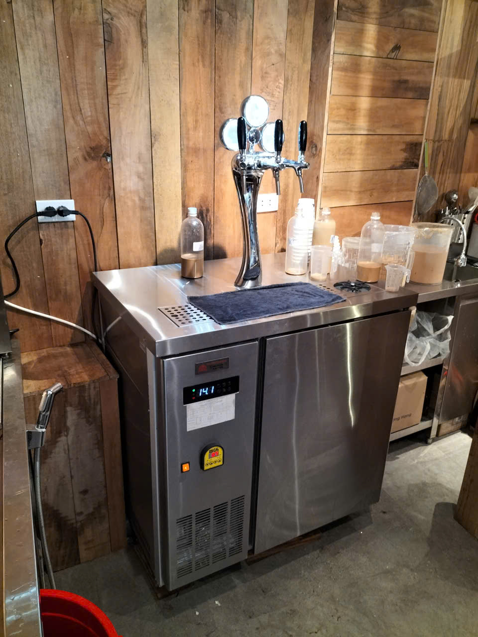 Trà Shan Tuyết 1000M - Khúc Thừa Dụ