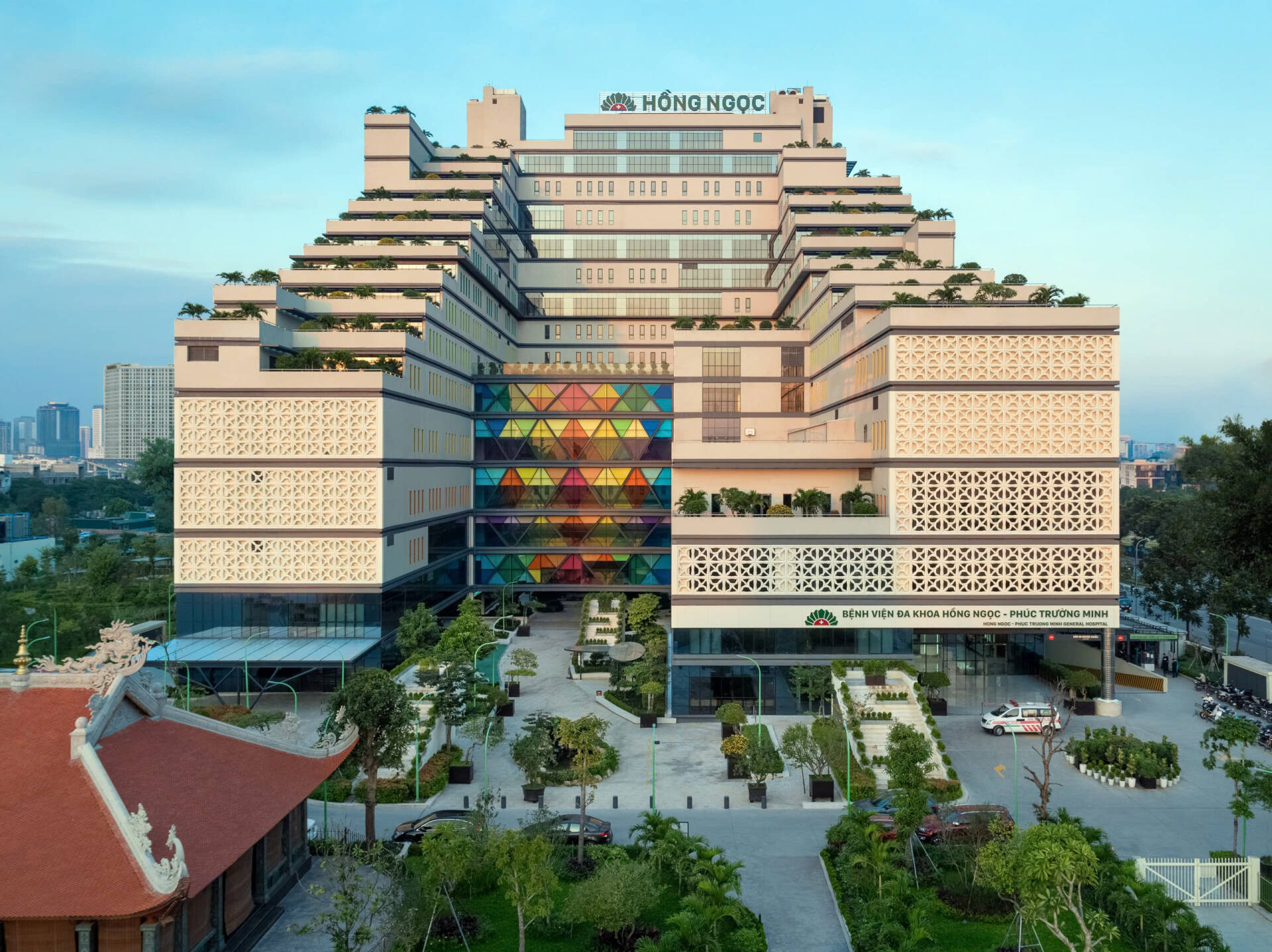  BỆNH VIỆN HỒNG NGỌC - PHÚC TRƯỜNG MINH 