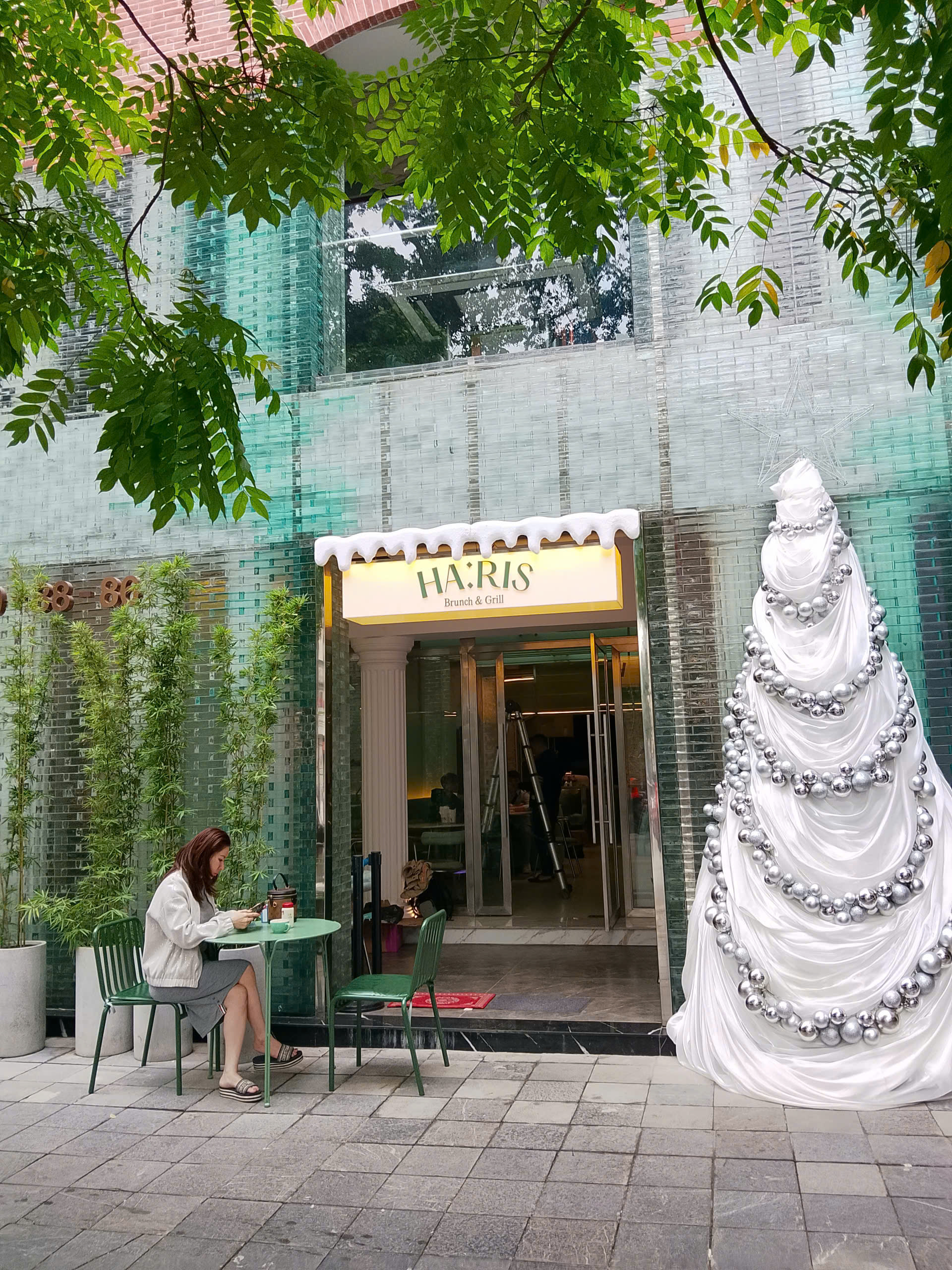  HA:RIS - BRUNCH & GRILL 